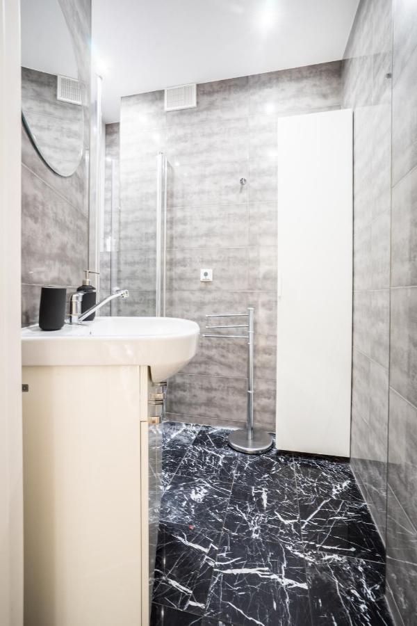 Oomph Warsaw Big Apartment With Balcony Near Old Town Екстер'єр фото